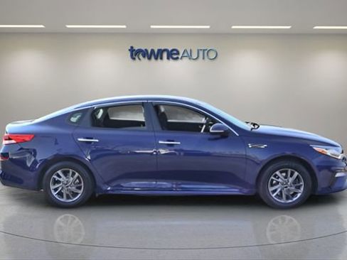 Used 2020 Kia Optima LX FWD image 8