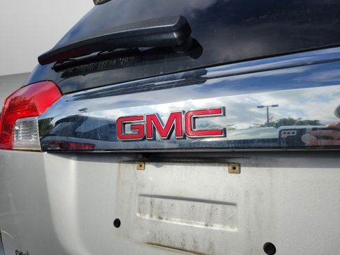 Used 2017 GMC Terrain SLE FWD image 21