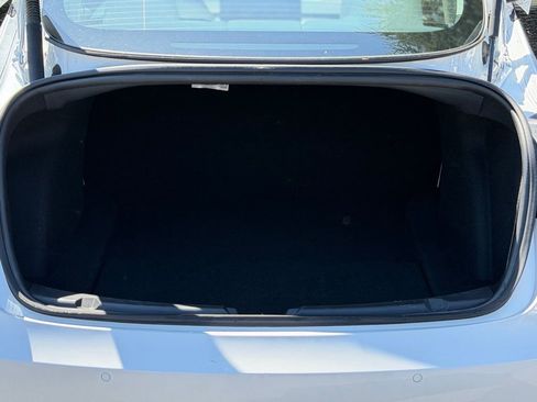 Used 2021 Tesla Model 3 Standard Range Plus image 18