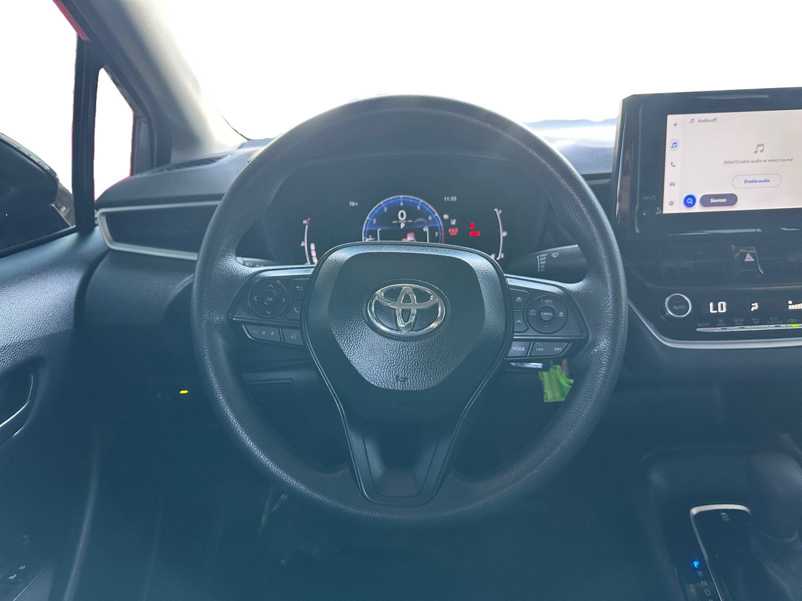 Used 2026 Toyota Corolla LE FWD image 12
