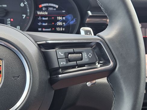 Certified 2026 Porsche Macan AWD/4WD image 27