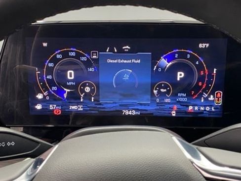 Used 2025 Chevrolet Tahoe Z71 w/ Comfort Package image 35