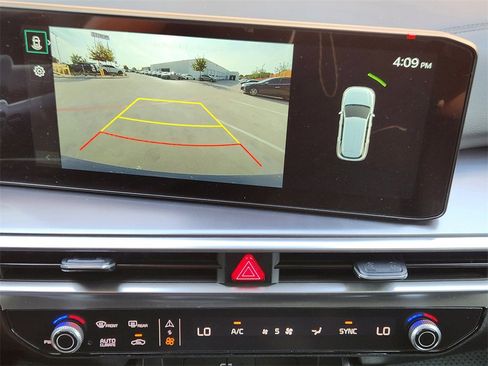 New 2026 Kia Sorento S image 12