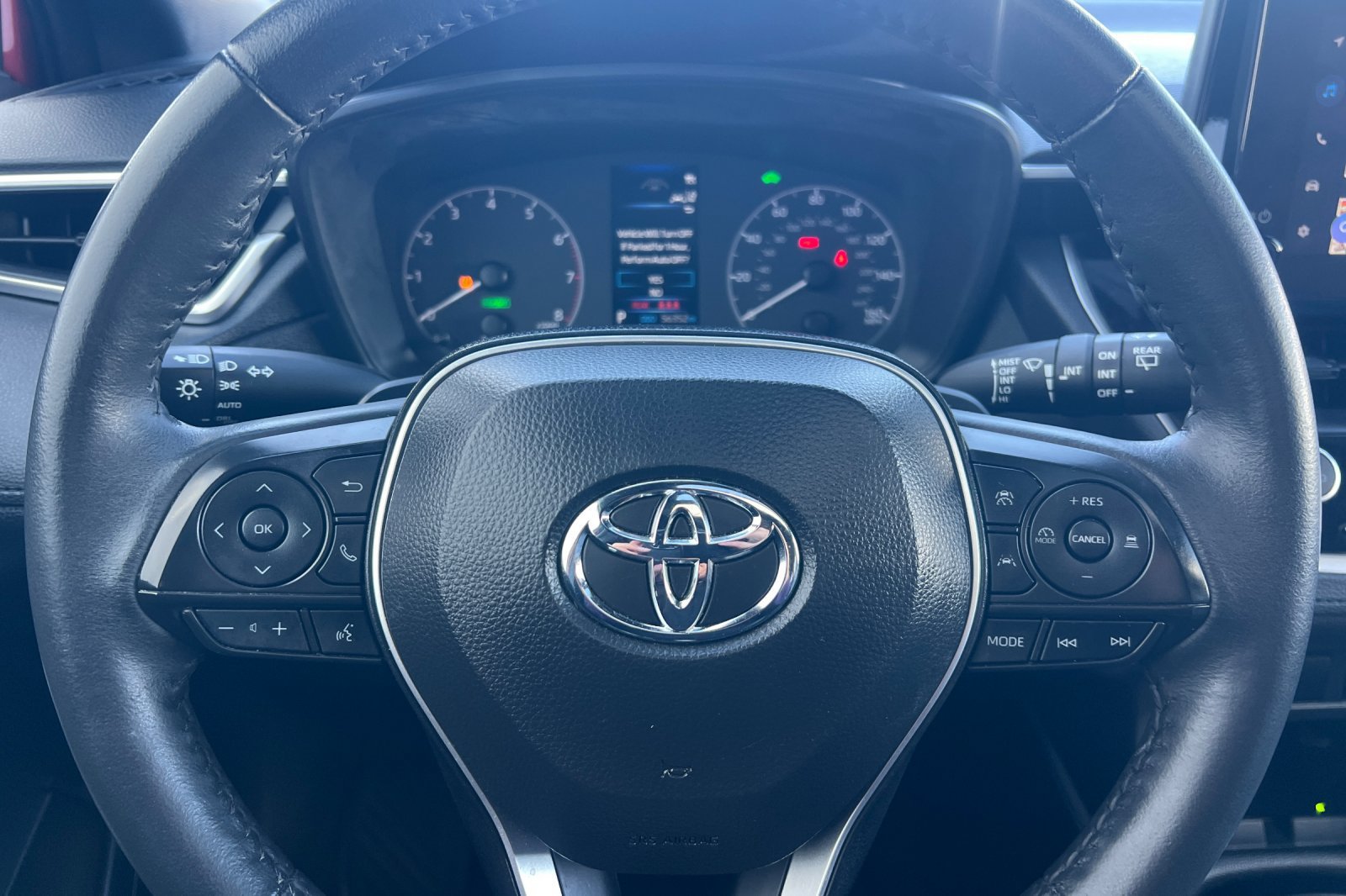 Certified 2024 Toyota Corolla Cross AWD Hybrid w/ Moonroof Package image 20