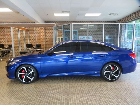Used 2021 Honda Accord Sport image 74