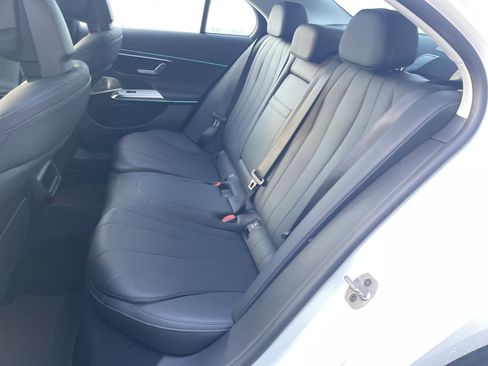 Certified 2025 Mercedes-Benz E 350 4MATIC Sedan image 41