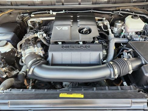Used 2022 Nissan Frontier S w/ Technology Package RWD image 19
