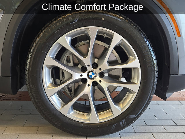 Used 2026 BMW X5 xDrive40i AWD/4WD image 9