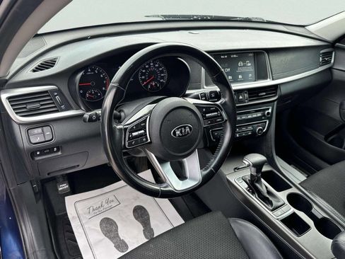 Used 2019 Kia Optima S w/ S Panoramic Sunroof Package image 11