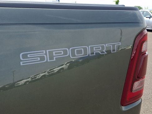 Used 2021 RAM 1500 Big Horn AWD/4WD image 33