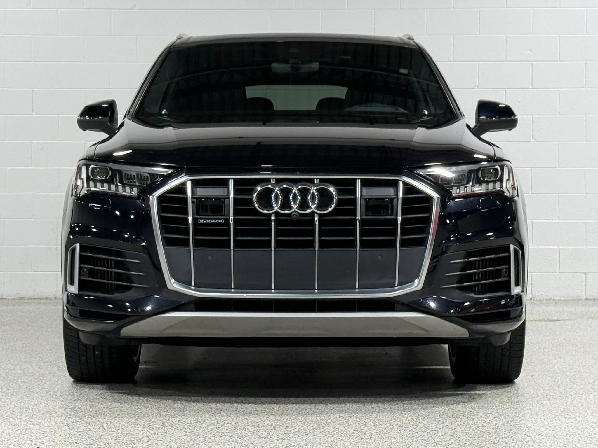 Used 2020 Audi Q7 3.0T Prestige AWD/4WD image 3