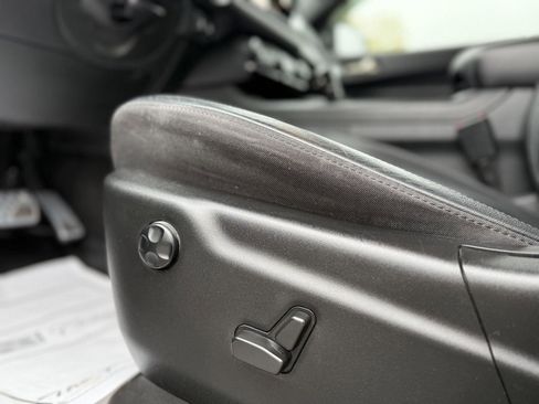 Used 2022 Dodge Durango GT image 16