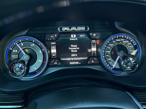 Used 2020 RAM 3500 Limited image 67