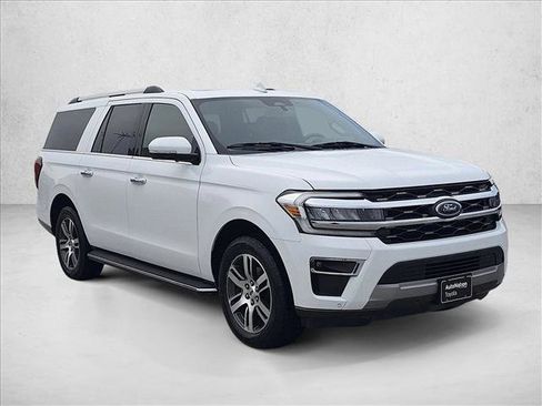 Used 2023 Ford Expedition Max Limited image 3