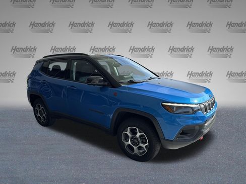 Used 2022 Jeep Compass Trailhawk w/ Trailhawk Elite Group AWD/4WD image 2