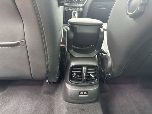 Used 2023 MINI Cooper Countryman S w/ Signature Upholstery Package image 25