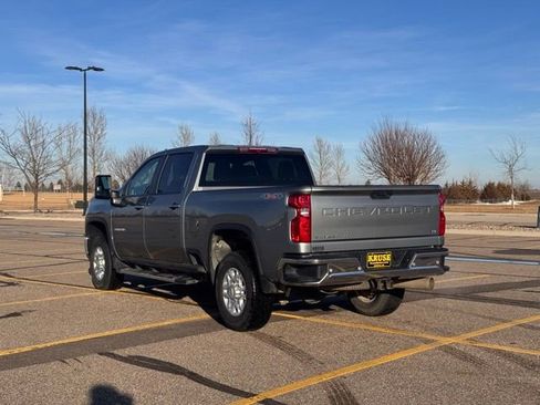 Used 2024 Chevrolet Silverado 3500 LT w/ Safety Package image 34