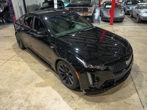 Used 2023 Cadillac CT5 V Blackwing image 14