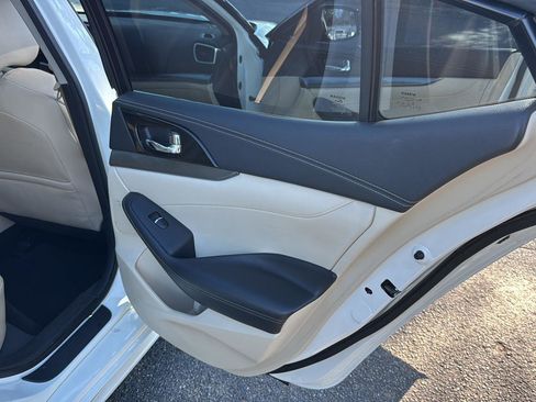Used 2020 Nissan Maxima 3.5 SL w/ Floor Mat Group image 13