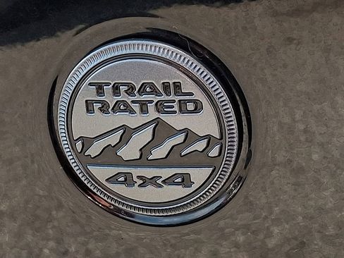 Used 2021 Jeep Wrangler Unlimited Sahara image 34