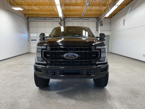 Used 2020 Ford F250 Lariat AWD/4WD image 3