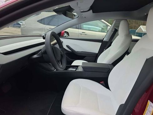 Used 2025 Tesla Model 3 Long Range image 2