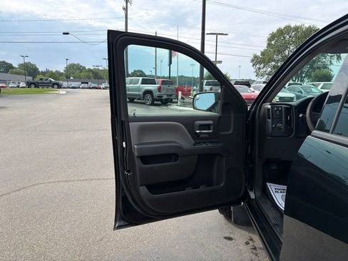 Used 2018 Chevrolet Silverado 1500 LS w/ Trailering Package AWD/4WD image 14