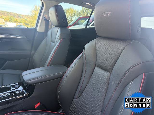 Certified 2023 Buick Envision Essence w/ Technology Package I AWD/4WD image 12