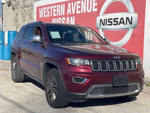 Used 2021 Jeep Grand Cherokee Limited image 1