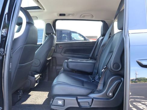 Used 2025 Honda Odyssey EX-L image 32