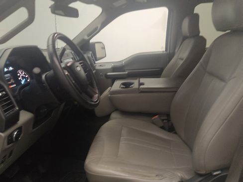 Used 2019 Ford F150 XLT w/ Equipment Group 301A Mid RWD image 17