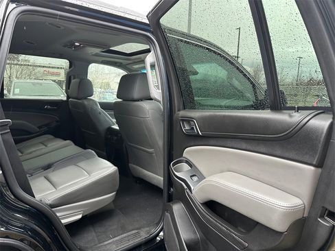 Used 2019 Chevrolet Tahoe LT image 13