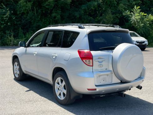 Used 2007 Toyota RAV4 Limited AWD/4WD image 3