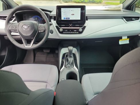 New 2026 Toyota Corolla SE FWD image 12