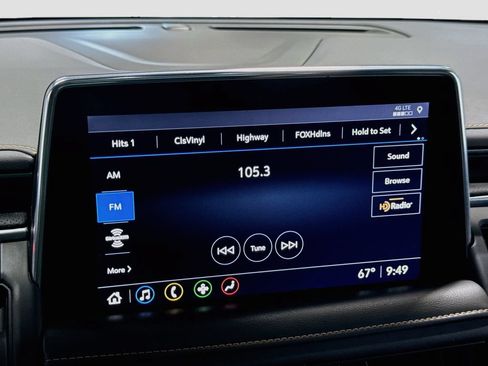 Used 2021 GMC Yukon AT4 w/ Technology Package AWD/4WD image 14
