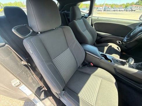 Used 2018 Dodge Challenger R/T RWD image 16