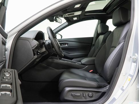 New 2025 Honda Accord Sport image 17