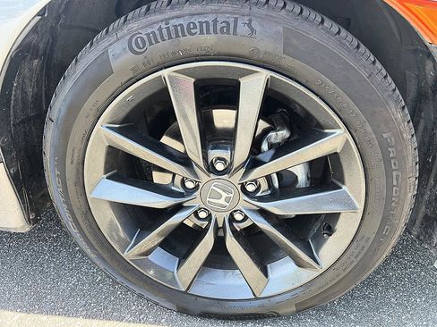 Used 2020 Honda Civic EX image 12