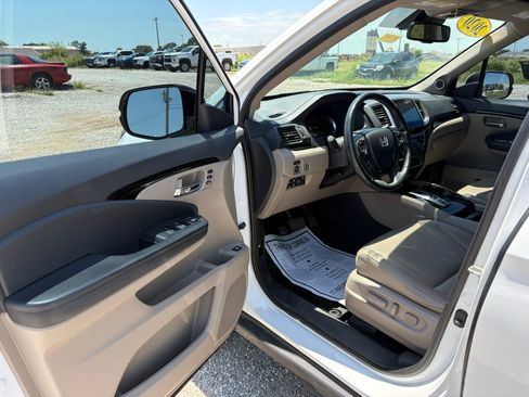 Used 2020 Honda Ridgeline RTL-E image 22
