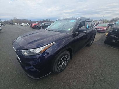 Used 2020 Toyota Highlander XLE