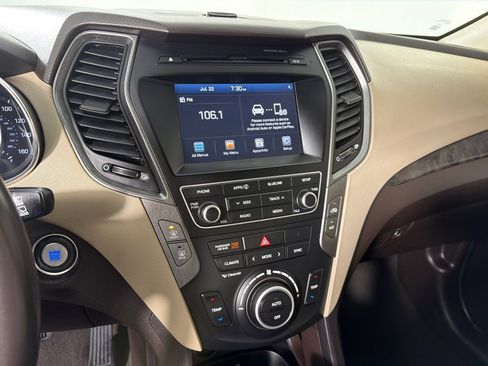 Used 2017 Hyundai Santa Fe Sport AWD/4WD image 13