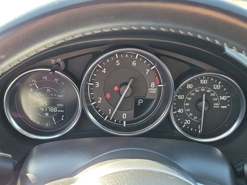 Used 2020 MAZDA MX-5 Miata Sport image 24