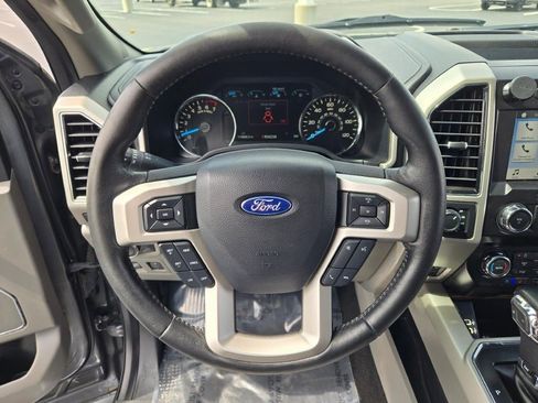 Used 2019 Ford F150 Lariat AWD/4WD image 39