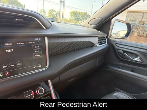 Used 2021 GMC Yukon XL Denali RWD image 21