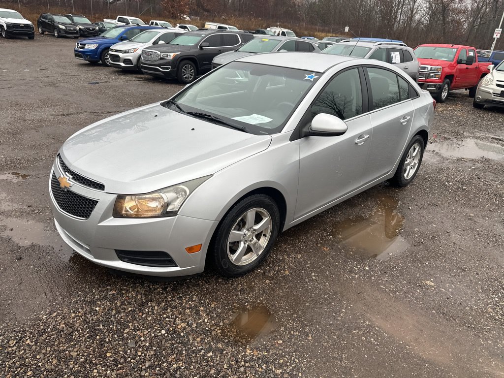 Used 2011 Chevrolet Cruze LT FWD image 1