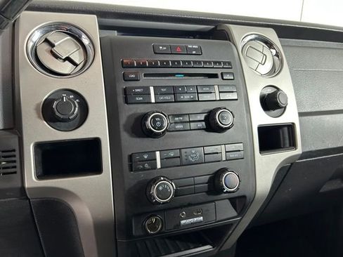 Used 2011 Ford F150 XLT w/ XLT Convenience Pkg image 29