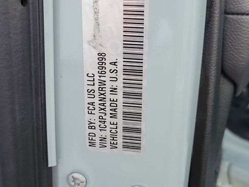 Used 2024 Jeep Wrangler Sport image 30