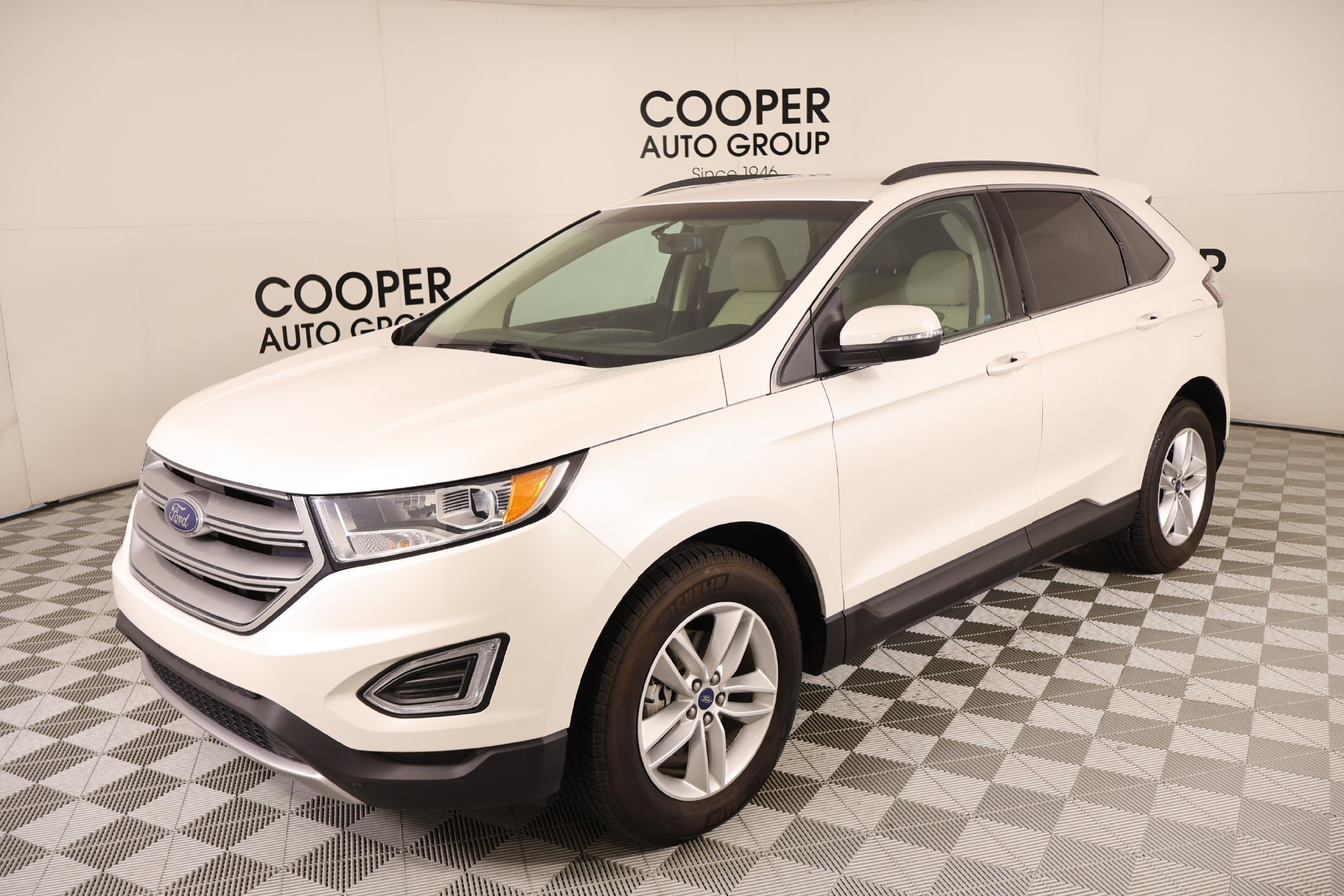 Used 2015 Ford Edge SEL w/ Equipment Group 201A FWD image 11