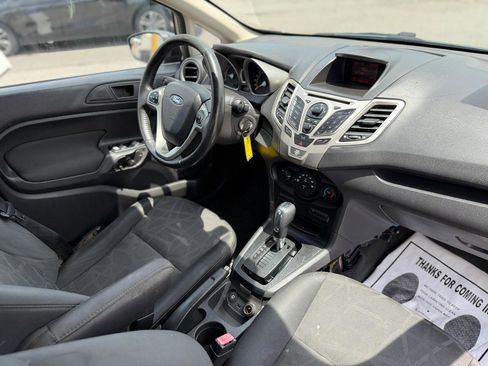 Used 2012 Ford Fiesta SEL FWD image 8