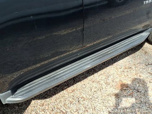 Used 2019 Chevrolet Tahoe LT AWD/4WD image 9
